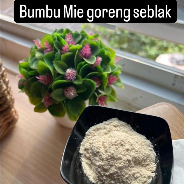 

BUMBU MIE RASA MIE GORENG INDOMIE KEMASAN 500g - kari