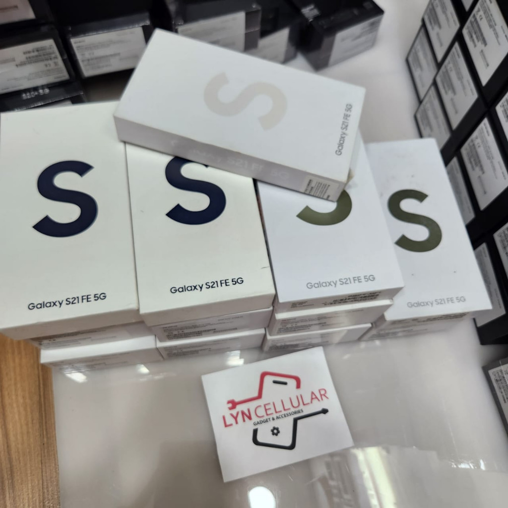 SAMSUNG GALAXY s21 FE 5G / S21fe SNAPDRAGON - 256GB / 128GB BNIB NEW