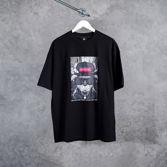 Kaos LIFE WORK RADOG POSTER BLACK TSHIRT