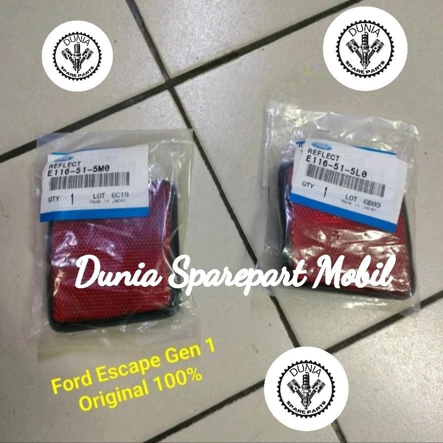 Reflektor mata kucing bumper belakang Ford Escape lama Original