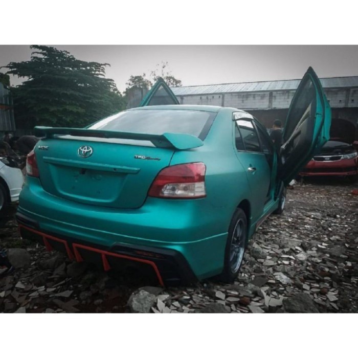 Bodykit spoiler vios