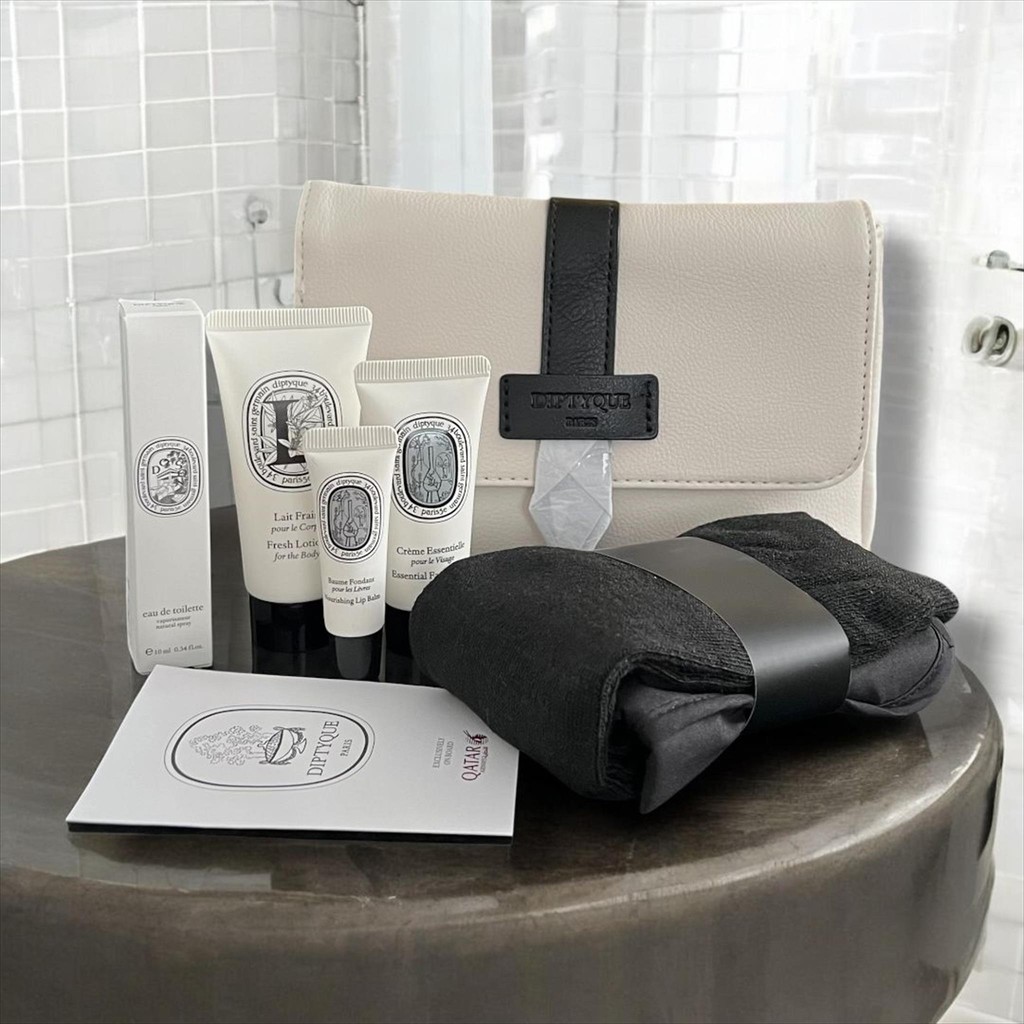 Diptyque Qatar Do Son Pouch White Set C (Pouch Kotak)