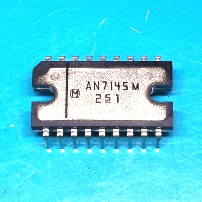 IC AN7145  AN7145M Motorola 18pin Stereo Low Voltage Audio Amplifier