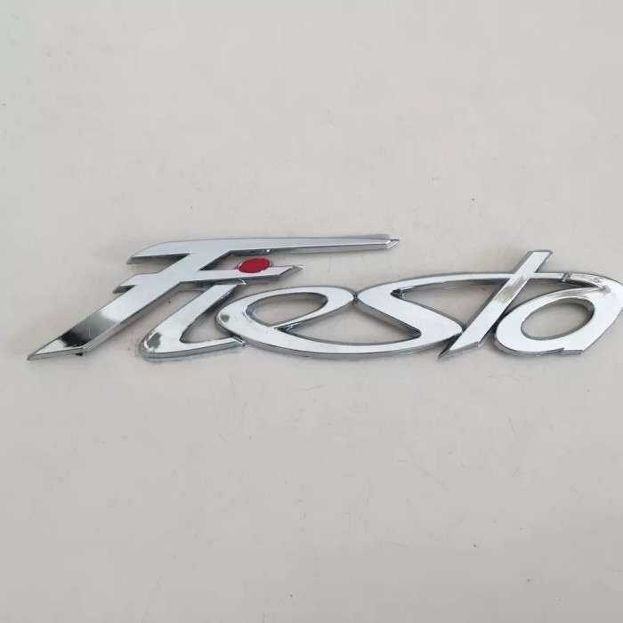 Emblem logo Fiesta Belakang Emblem Ford Fiesta