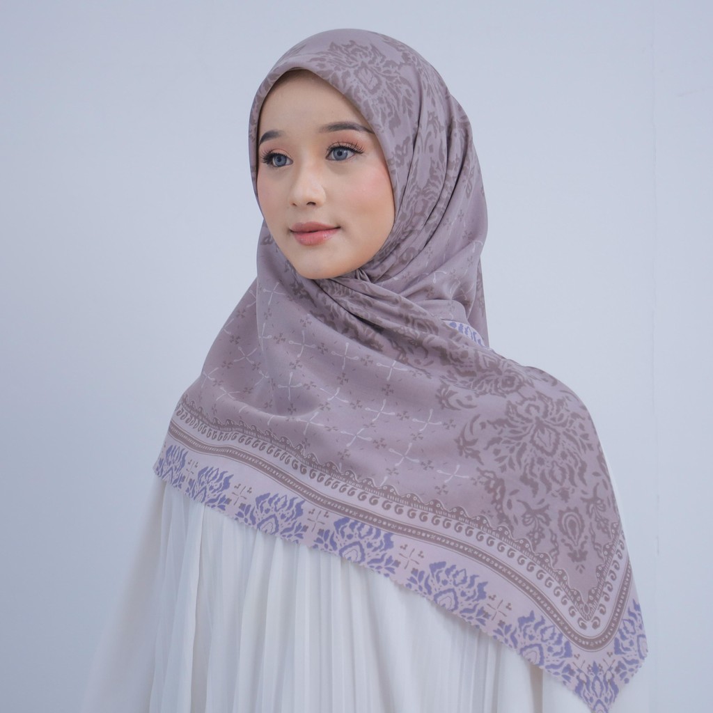 Delmoon Hijab Voal Motif Premium RS-146782 Coksu - Jilbab Segi Empat Motif Printing Elegan & Adem