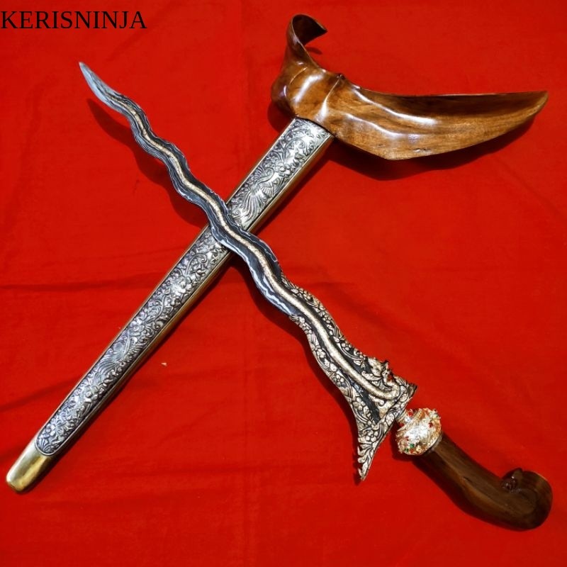Keris Naga Sasra / Nogo Sosro Sabuk Inten Luk 11 Pamor Kulit Semongko Kinatah Sepuhan Emas NJ15