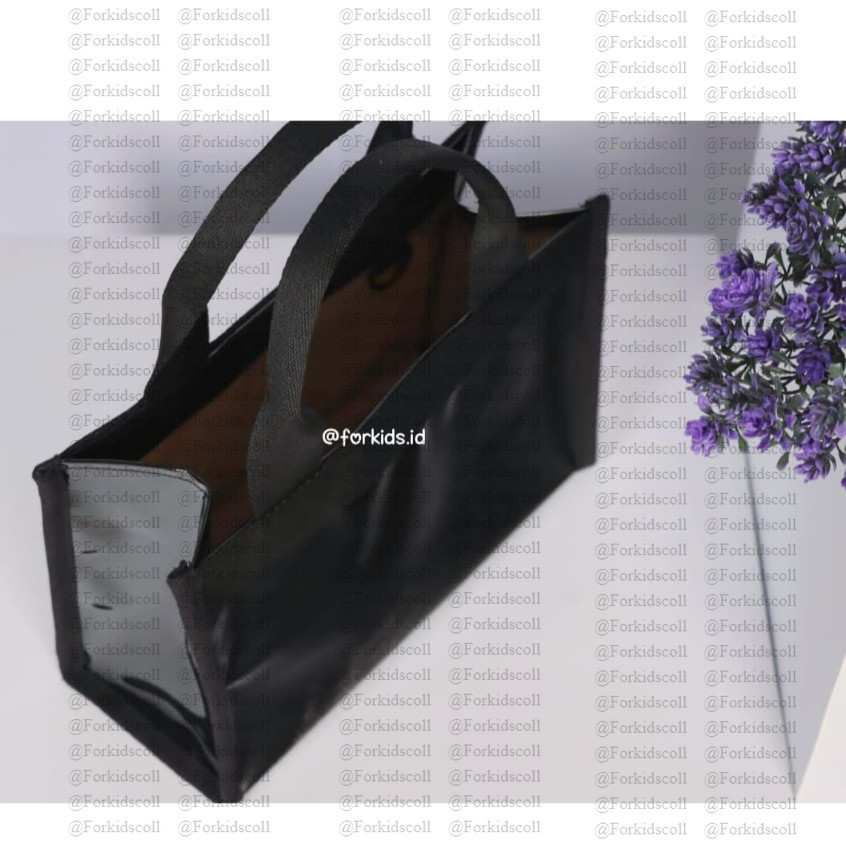 Tote wanita PVC Tas jinjing wanita bahan PVC mika hitam model tote minimalis PVC mika hitam fashion 