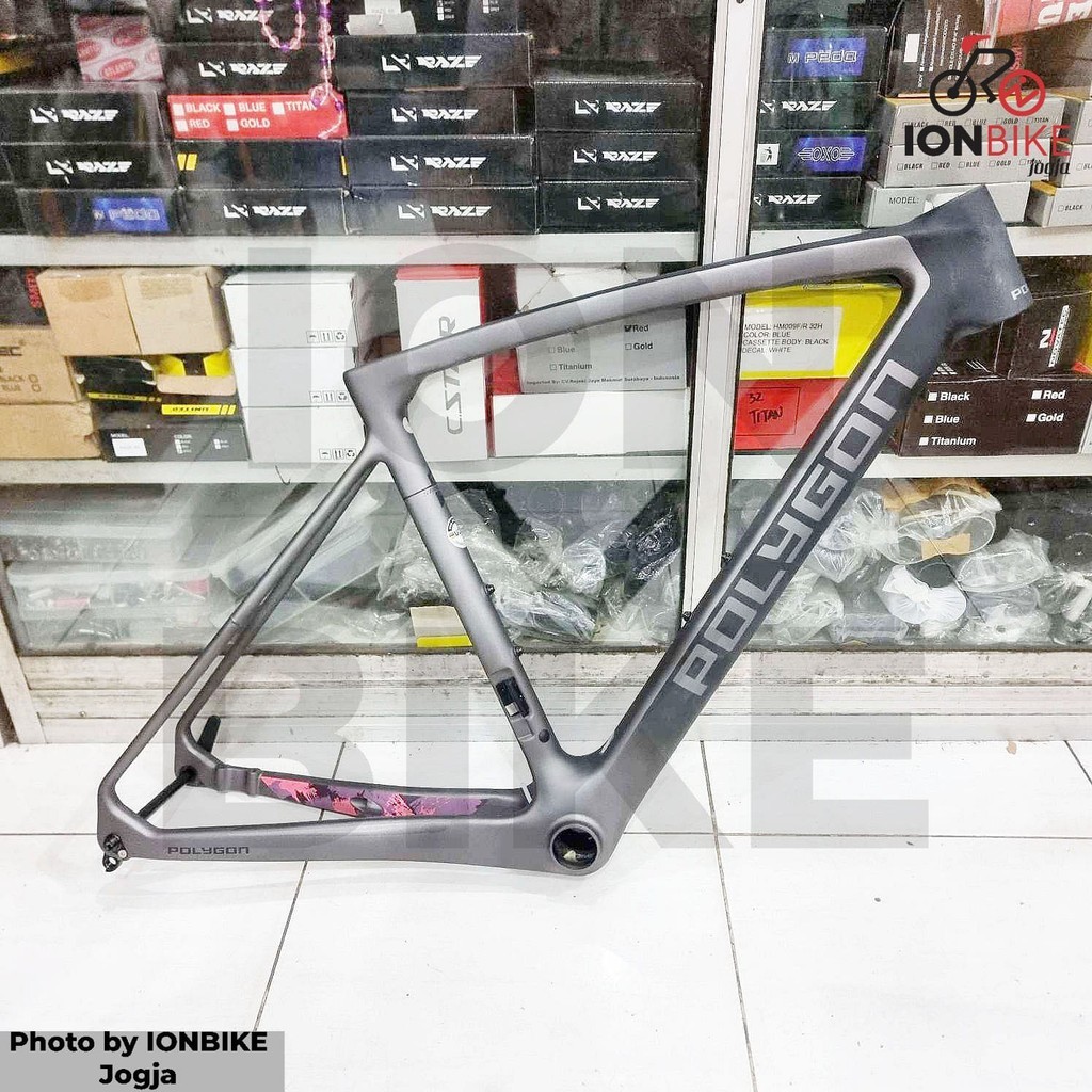 BARANG COPOTAN - Frame Polygon Strattos S8D Carbon 0 Km Baru Minus Retak SeatStay Roadbike Road Bike