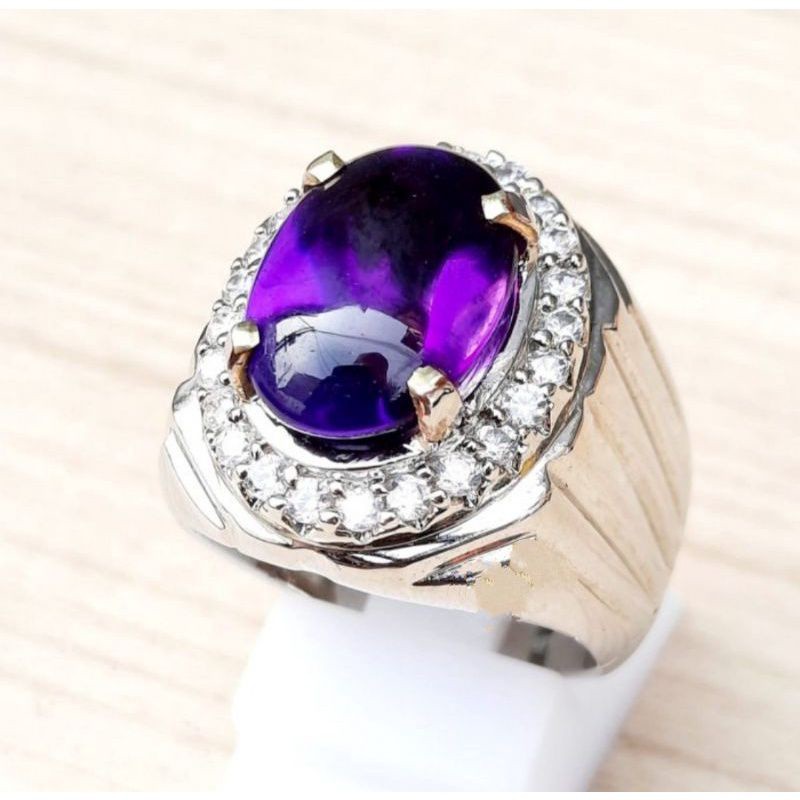 Batu permata kecubung Kalimantan