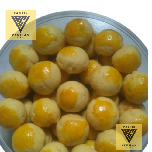 

PCV KUE NASTAR BULAT TOPLES 350gr Kue Lebaran Kue Kering Pineapple tart Cemilan Lebaran Viral
