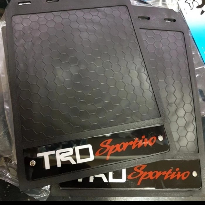 MUD GUARD KARPET LUMPUR MOBIL UNIVERSAL
