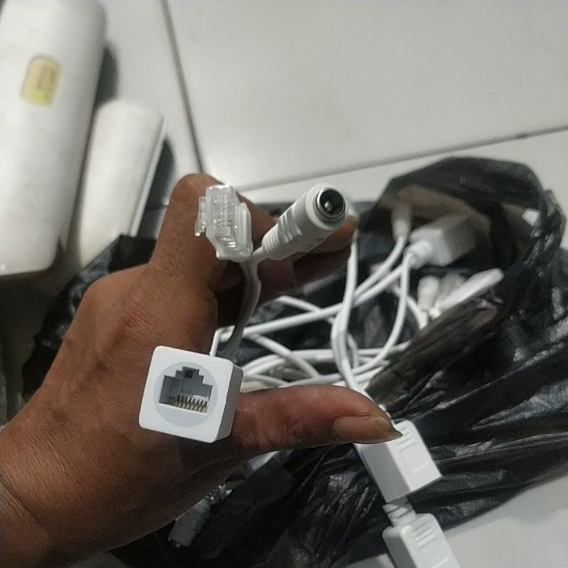 poe injektor untuk menyalahkan bolt bl400 kalo tidak ada router poe bawaannya