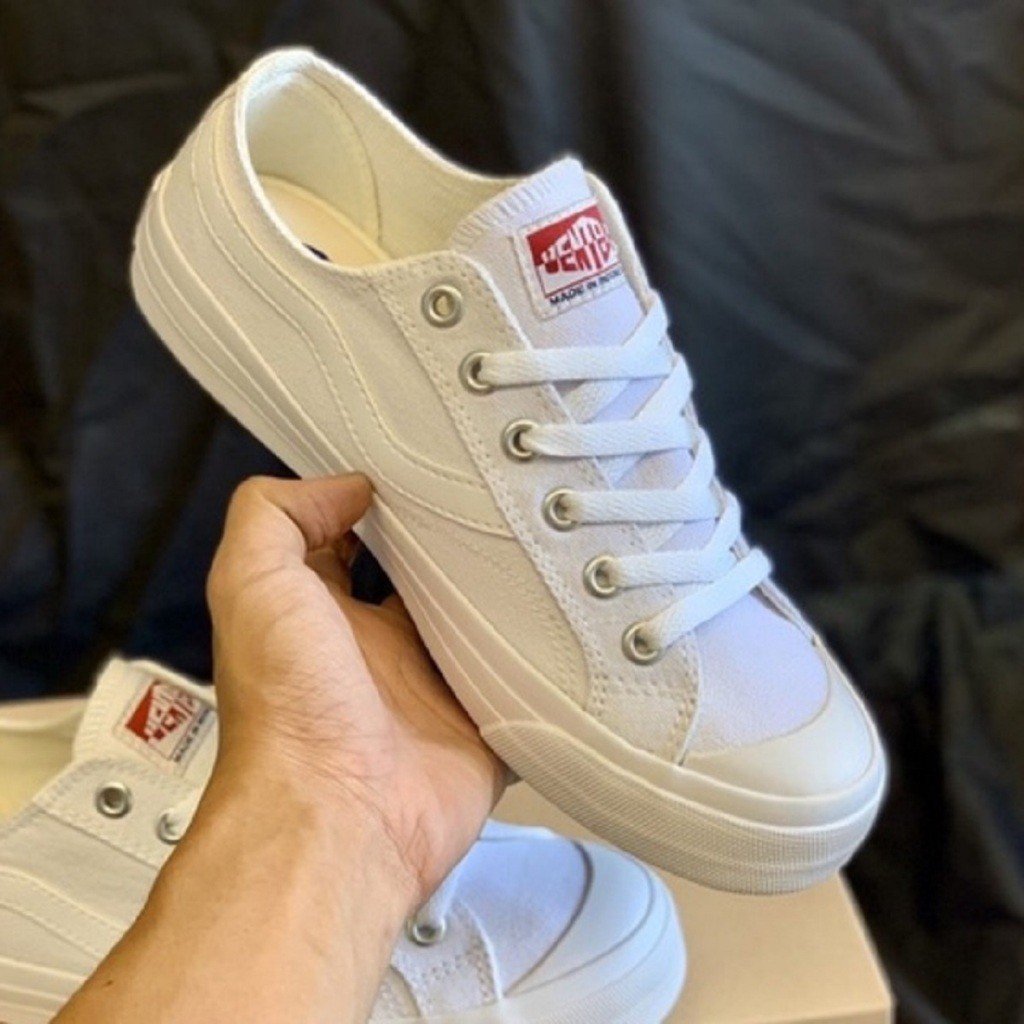 [FLASH SALE] sepatu pria / sepatu vantela / vantela putih / sepatu sekolah / sepatu putih / sepatu s