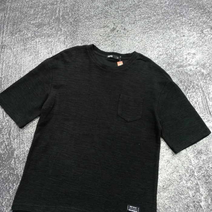 T shirt kaos pria HANES polos pocket depan