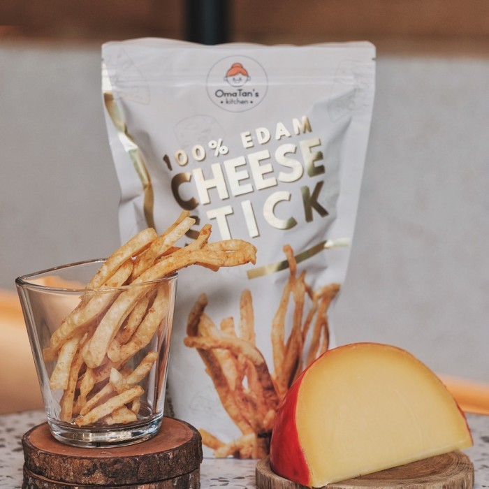

Oma Tan's Kitchen 100% Edam Cheese Stick