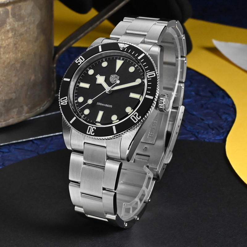 Watchdives WD7922 Quartz Watch Men VH31 Movement Sapphire Crystal 200m Waterproof Wristwatch Luminou