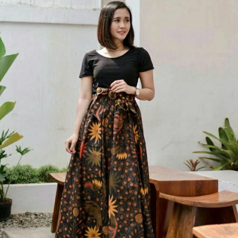 Rok Panjang Klok Rempel Batik Modern Khas Solo Bawahan Kebaya