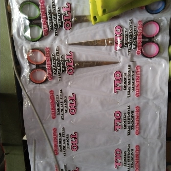 

gunting merk gunindo