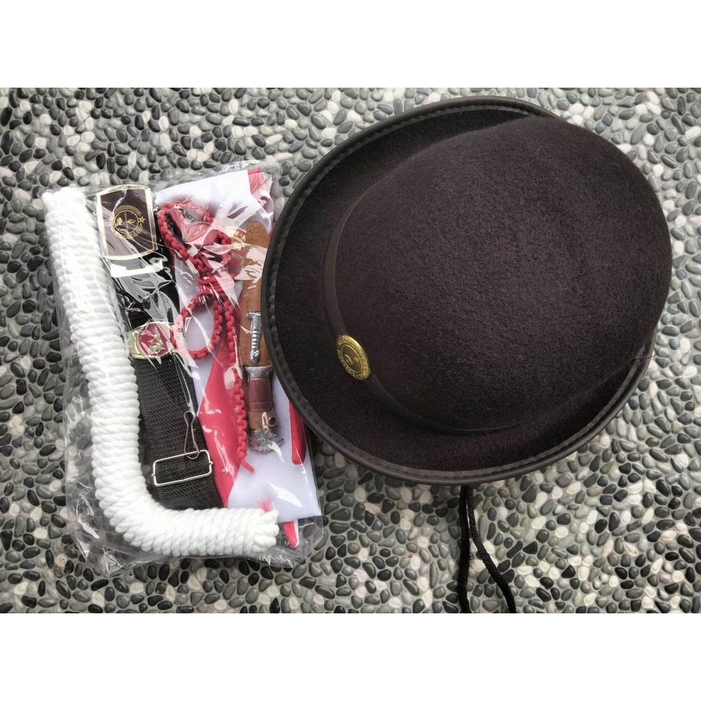 satu set atribut pramuka sd putra putri