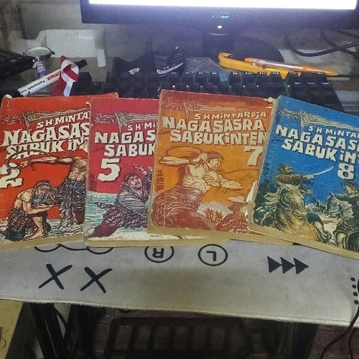 Buku Cersil Kuno-NAGASASRA SABUK INTEN Vol 2,5,7,8-S.H. MINTARDJA