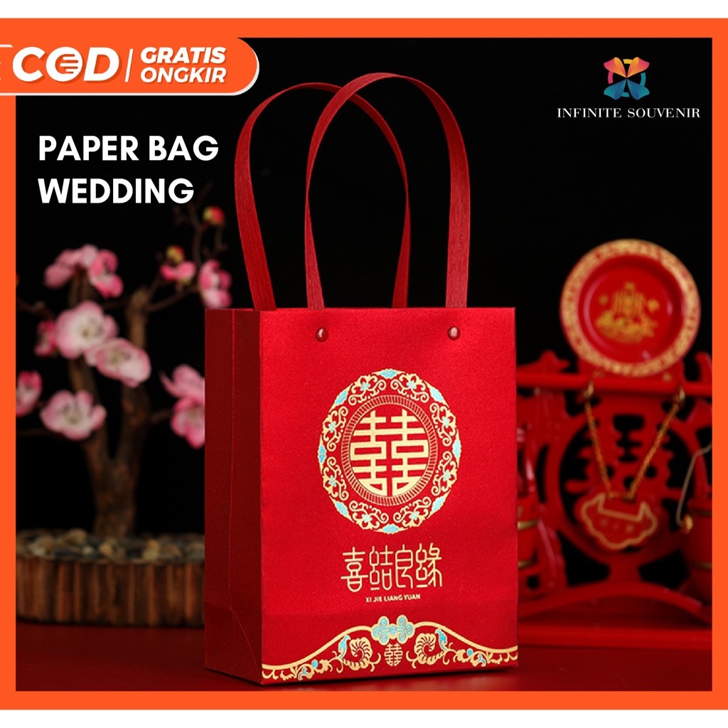 

Goodie Bag Wedding / Paper Bag Pernikahan Chinese / Tas Souvenir Nikah / Xi Jie Liang Yuan / Tas Kertas Tebal Warna Merah Laminasi Gold / Tempat Souvenir Wedding Xi / Sangjit