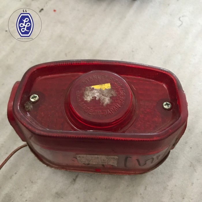 STOPLAMP ASSY /LAMPU REM BELAKANG YAMAHA V75/L2G