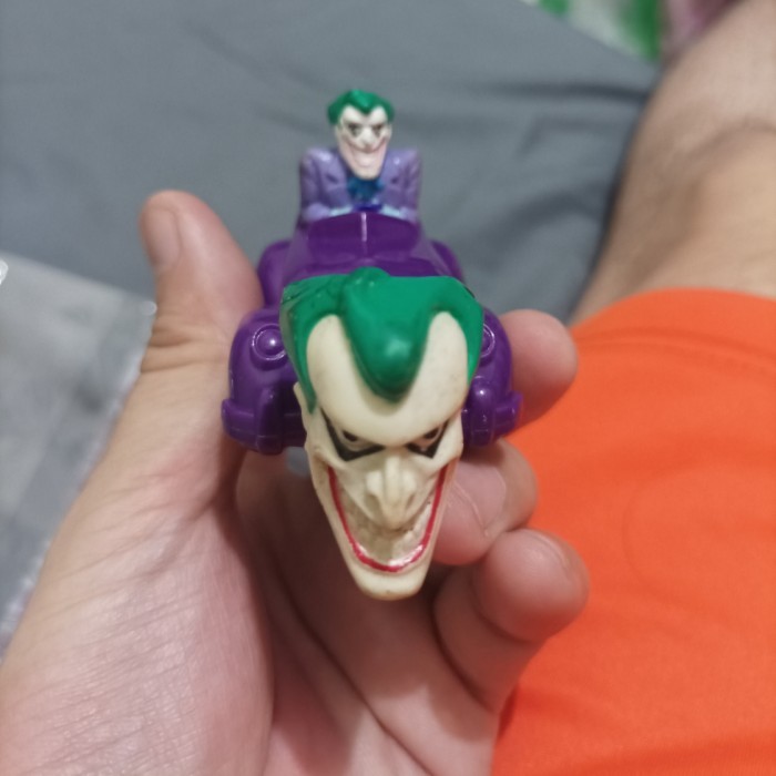 KY562 Joker Batman Mobile Happy Meal MC Donalds Versi USA RARE | BEKAS