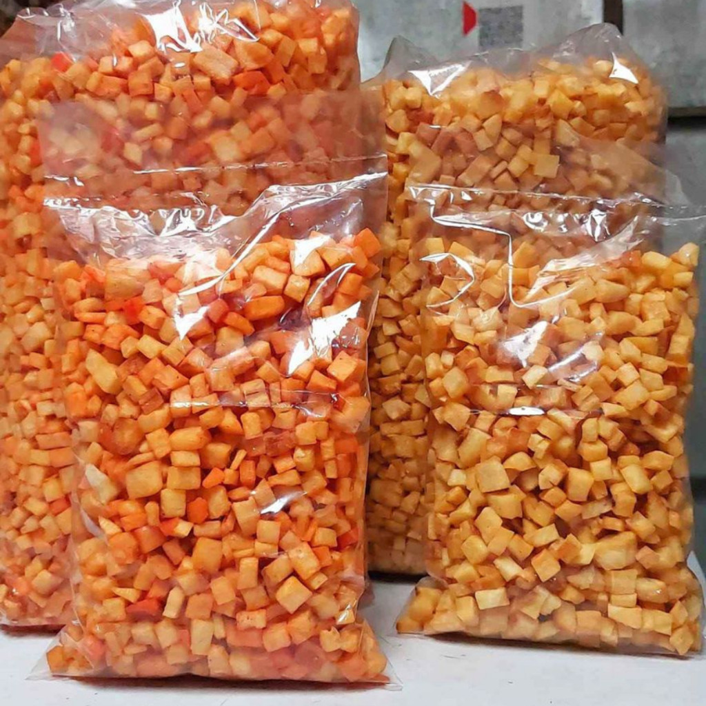 

PROMO SALE ! kripik singkong balado remukan keripik singkong kripik singkong 1kg singkong balok