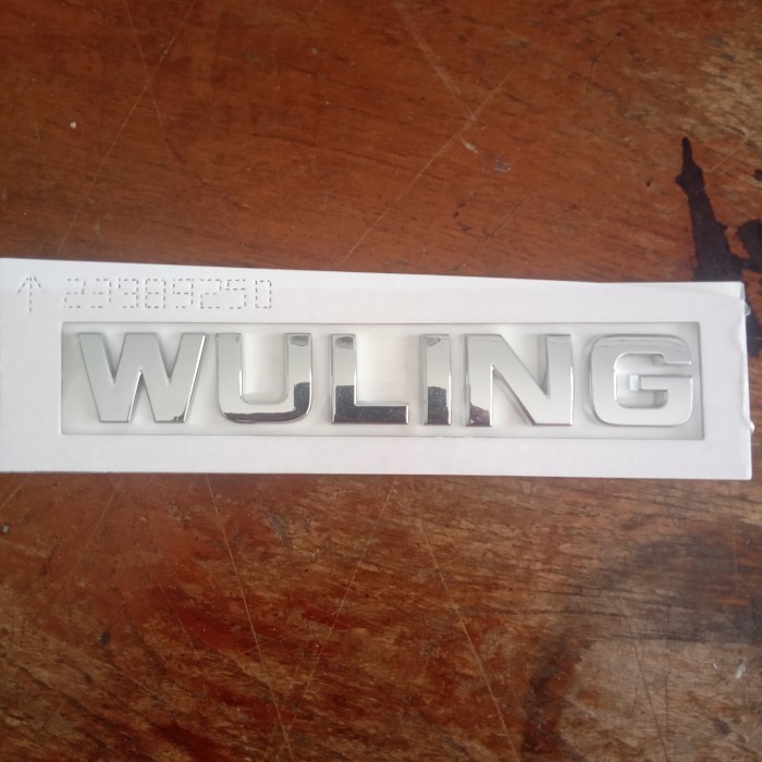 EMBLEM BAGASI "WULING" UNTUK MOBIL WULING