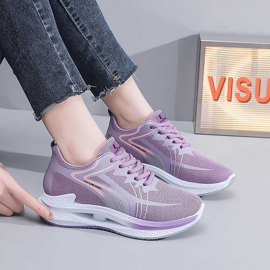 Sepatu Sneakers Wanita  Premium Quality LV0504