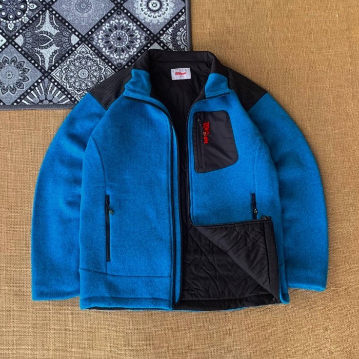 jaket Wilson size L (seperti baru) 100% original 110425