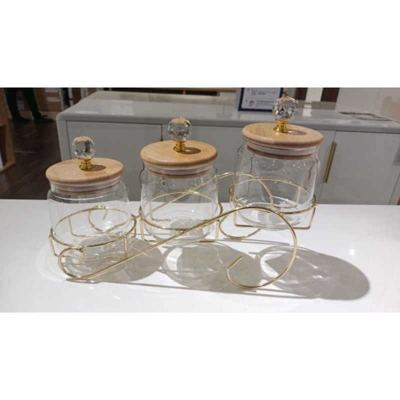 Toples kue lebaran informa