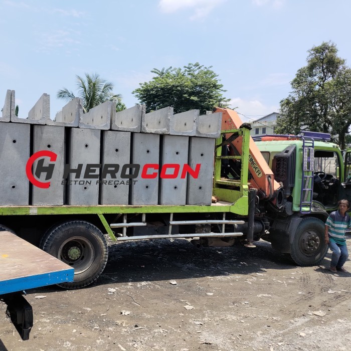 Uditch 30x30x120 Mutu Beton K-300 ( U-Ditch 30 ) U ditch . Udit Yudit
