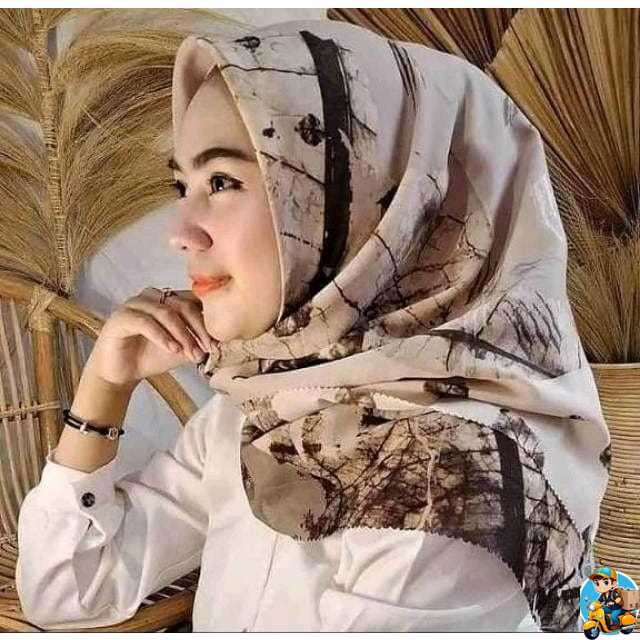 Keurudng > Hijab Voal > Jilbab Segi Empat Motif HL Bunga Berguguran Murah