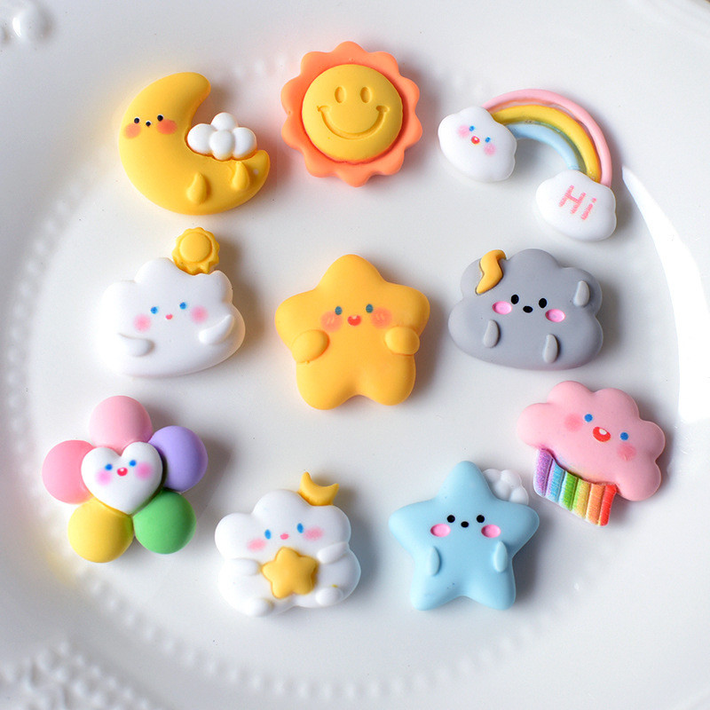 

Stiker Lucu 3D Banyak Motif / Stiker Aksesoris Tempelan Karakter Bintang Awan Matahari Bulan