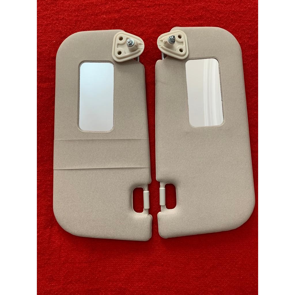 

For Hyundai I10 2008-2009-2010-2011-2012 Interior Sun Visor Left Right 2 PCs Set Car Sun Protection Auto Spare Parts Accessories Trim Makeup mirror