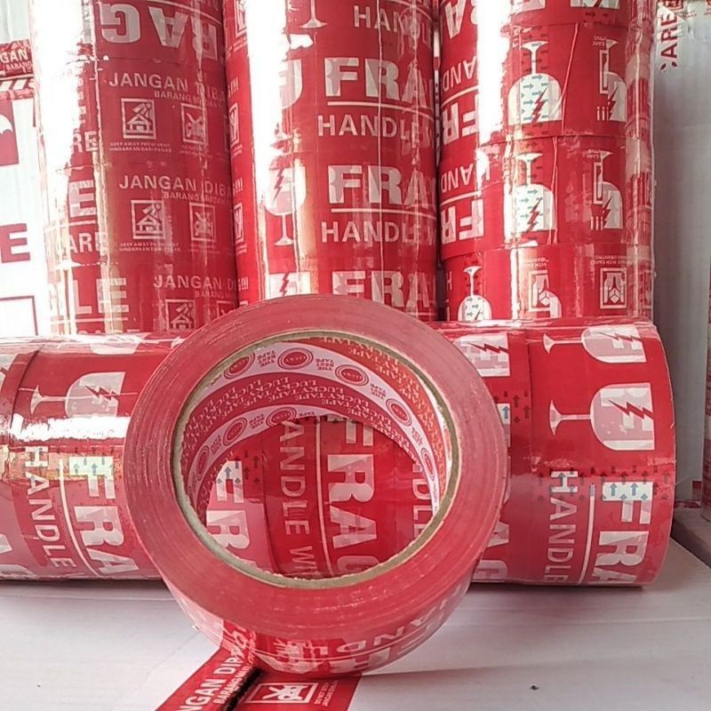 

KM - Lakban fragile 90 Yard / Lakban Bening 100 Yard / Selotip 100 Yard Solasi fragile