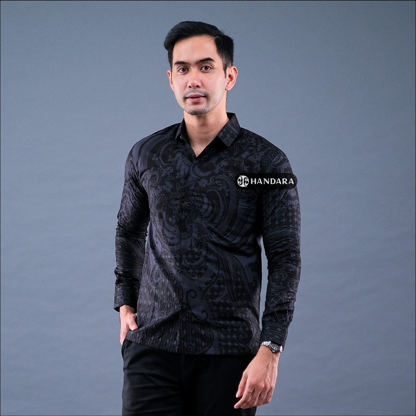 Handara Batik Premium Pria Lengan Panjang Slim Fit Furing - Sawunggaling Tarung Hitam BARU