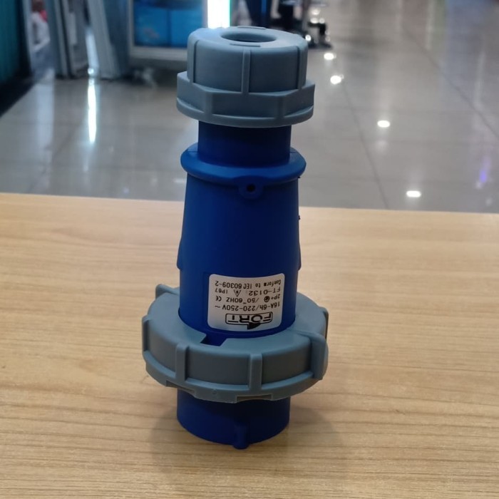 PLUG FT-32a plug ( 32A - 3P ) IP67