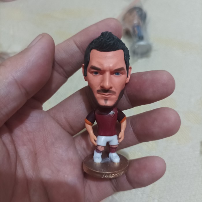 KY562 Totti Roma Soccerwe figure