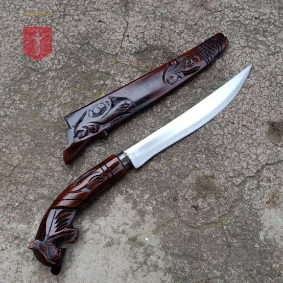 PISAU BADIK UKIR KAYU RASMALA