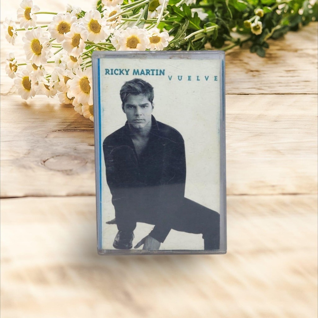 Kaset Pita Ricky Martin - Vuelve - Ricky Martin Vuelve