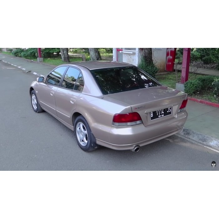 Stoplamp Lampu Rem Belakang Galant Hiu V6 KIRI