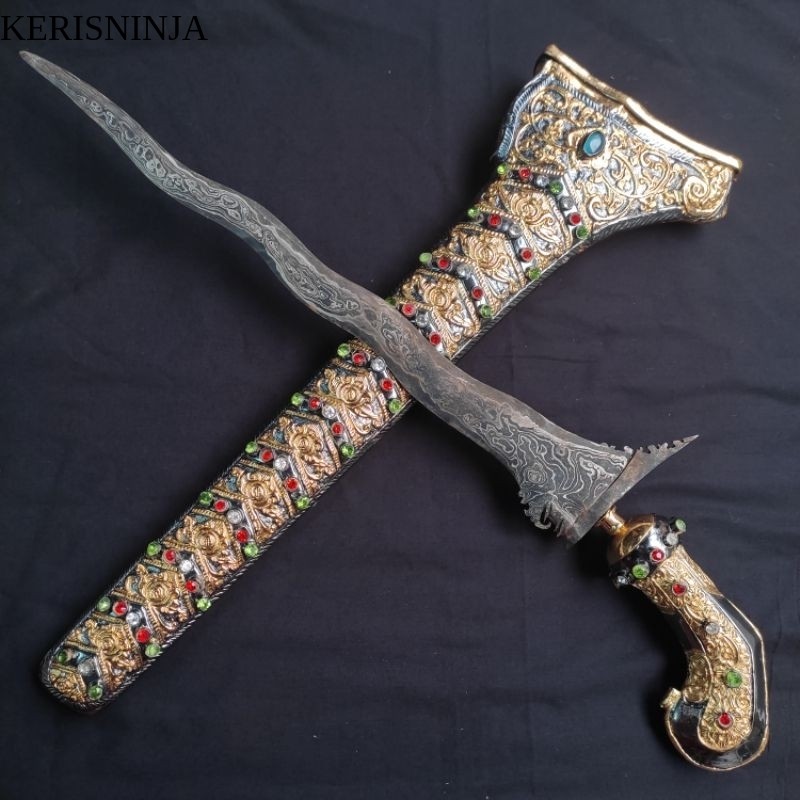 Keris Luk 7 Pamor Kulit Semongko - Udan Mas Tiban Warangka Super Istimewa NJ15