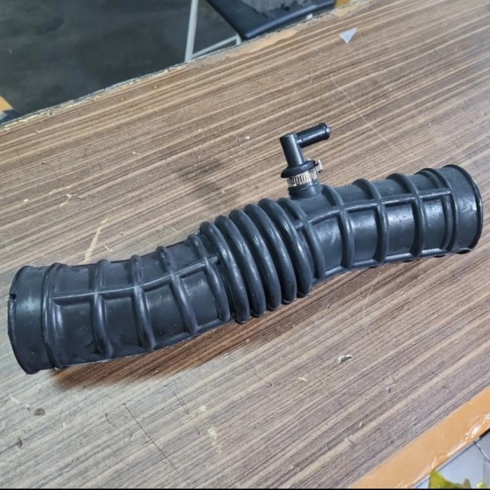 Selang hawa livina L11 selang throttle trotol body berkualitas