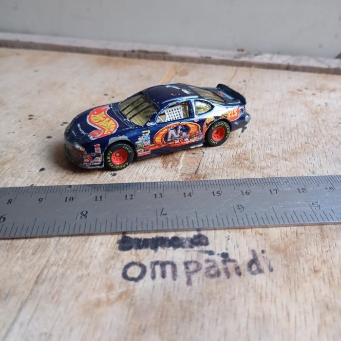 Second Loose hot wheels mobil Nascar diecast bekas