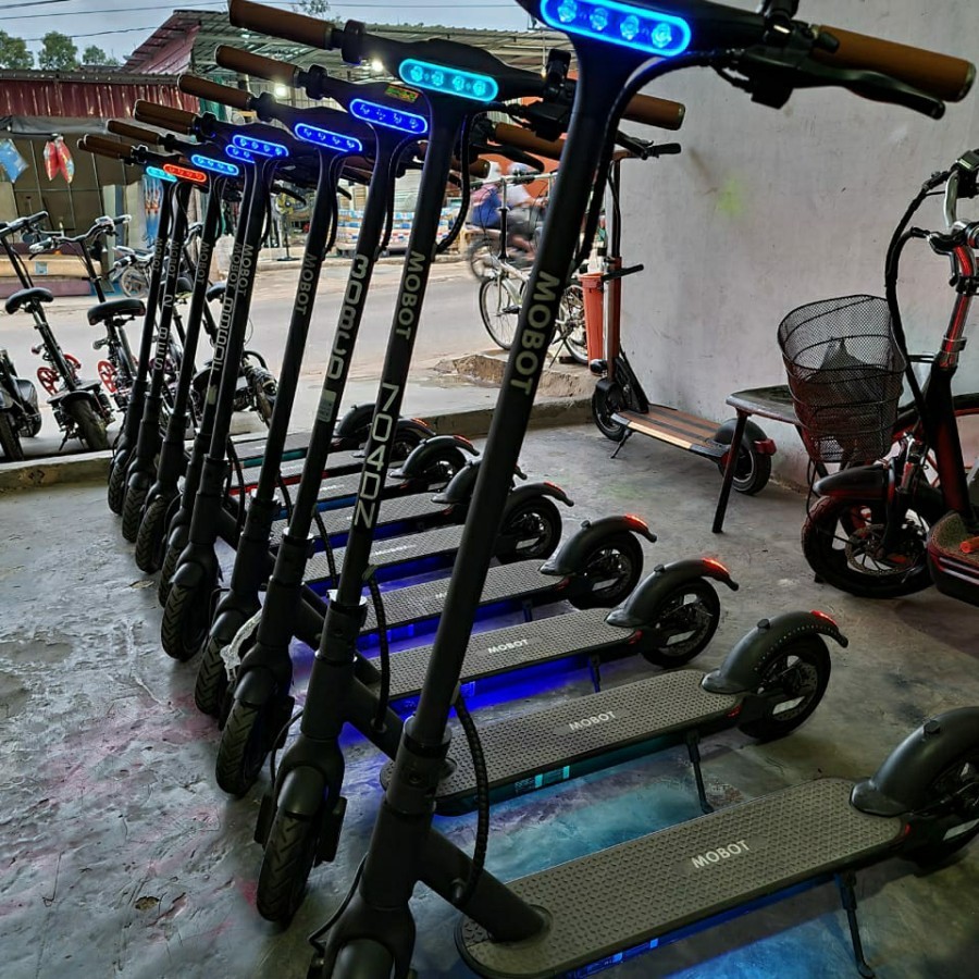 Scooter Mobot L1 1 Digital Skuter Listrik Elektrik not Xiaomi Mijia 365 Pro Inokim Speedway
