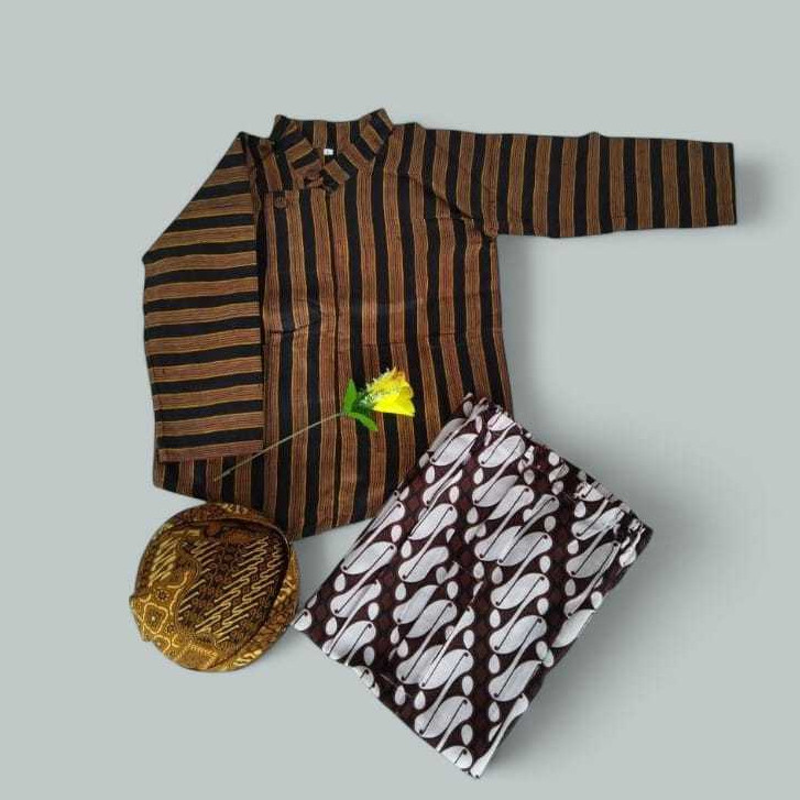 Baju surjan anak Surjan lurik anak Baju adat jawa anak Surjan anak laki laki Baju lurik solo jogja T