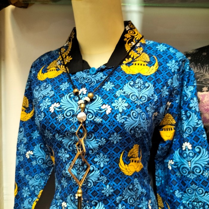 Terlaris  -Baju Batik Korpri Pria Dan Wanita - wanita, XL