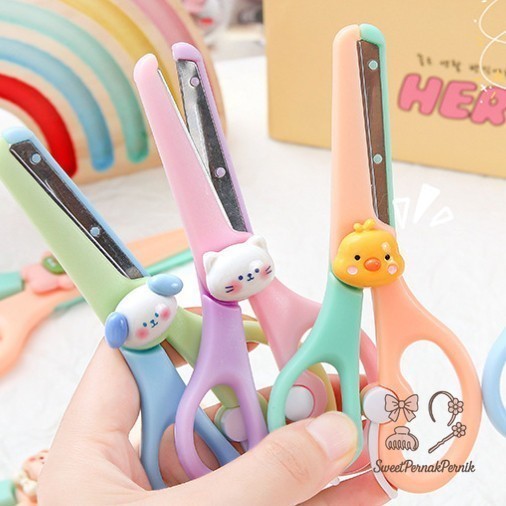 

Gunting Mini Portabel Karakter Kartun Scissors Gunting Lucu Alat Tulis Anak Sekolah Kartun Diy Motif Karakter Hewan Lucu